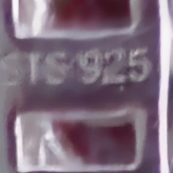 Genuine ruby tennis bracelet - Picture 13 of 15